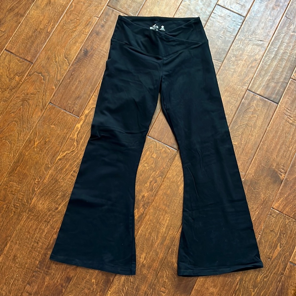 Hollister flare leggings